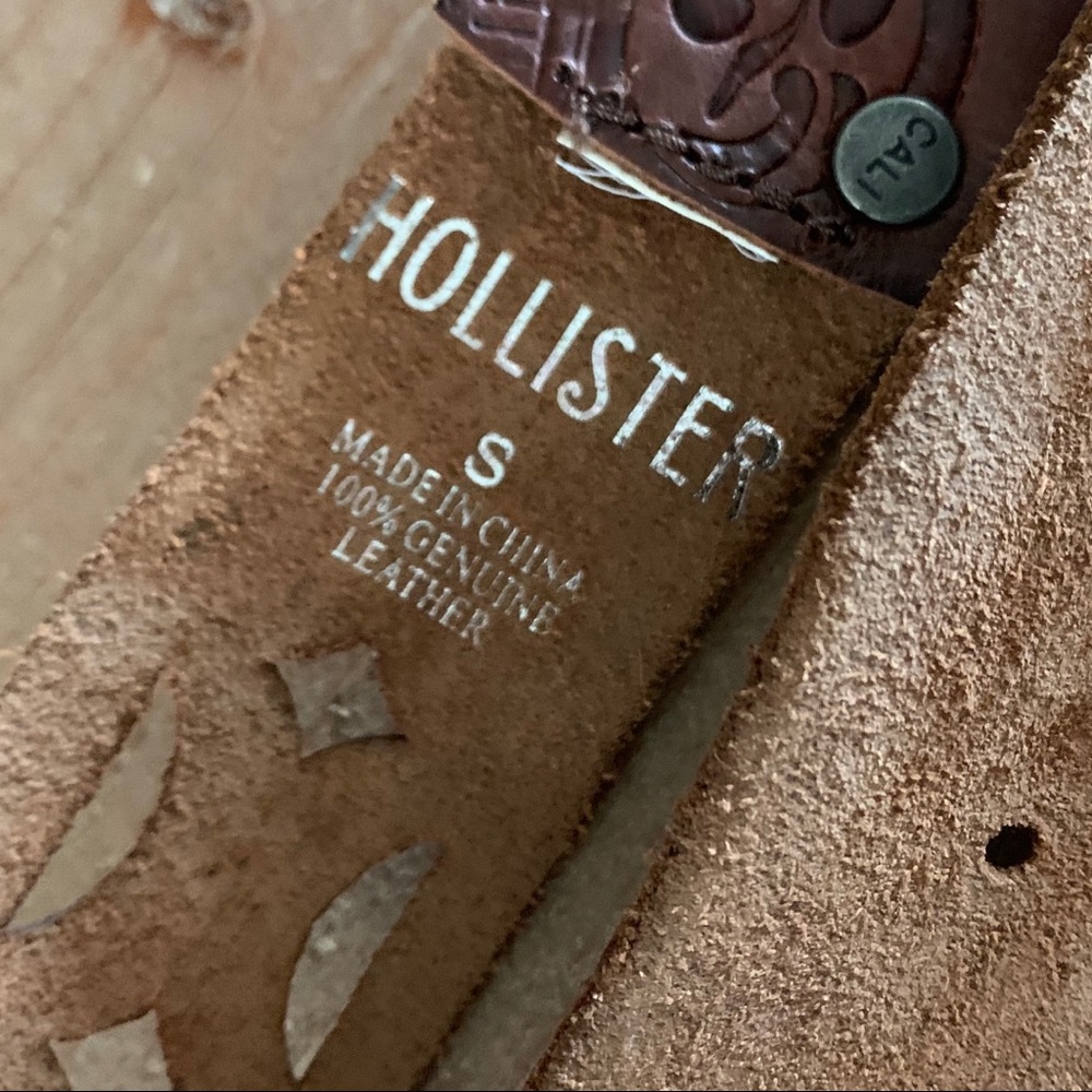Hollister Laser Cut Leather Belt - Picture 7 of 7